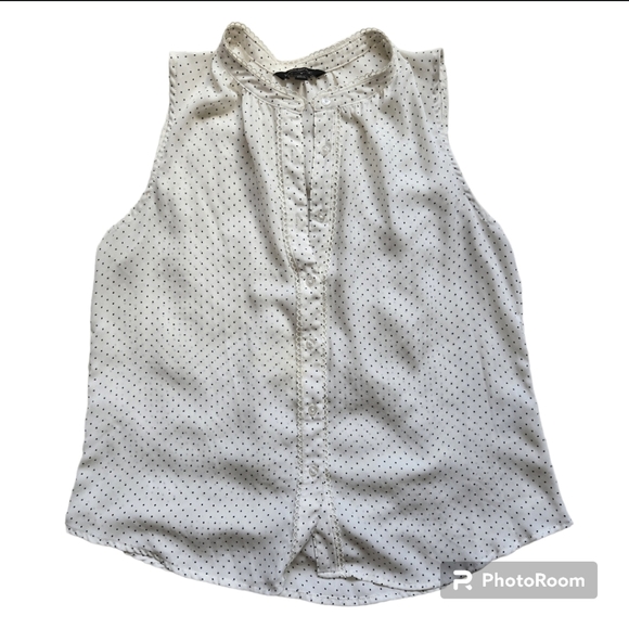 Banana Republic Polka Dot Top size Medium - Picture 1 of 5